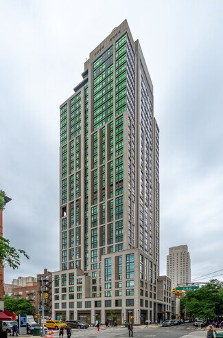 New York, NY Apartments - 1489 2nd Ave