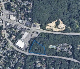 Dix Hills, NY Residential Land - 684 Old Country Rd