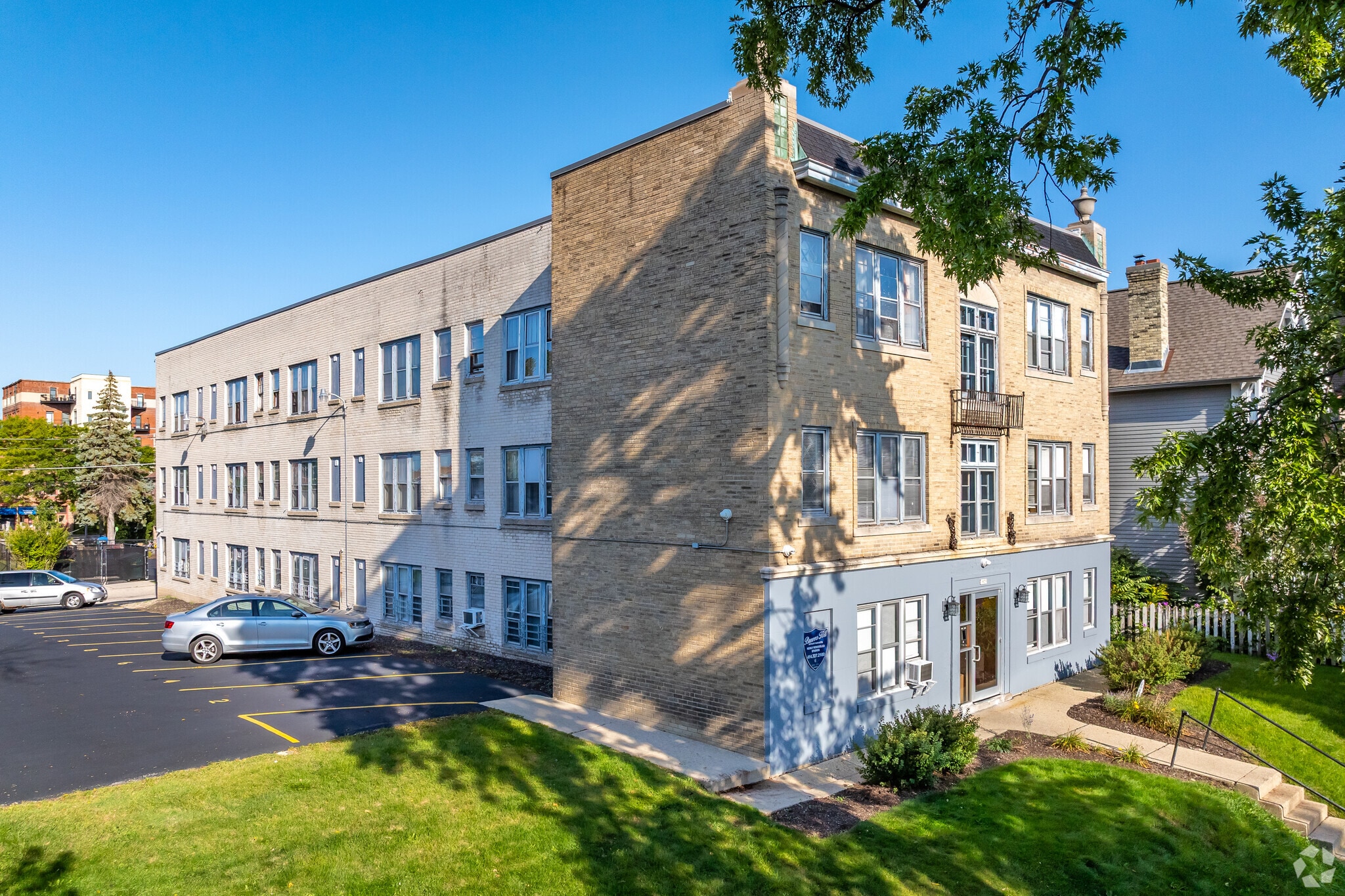 1835 N 2nd St, Milwaukee, WI for Sale