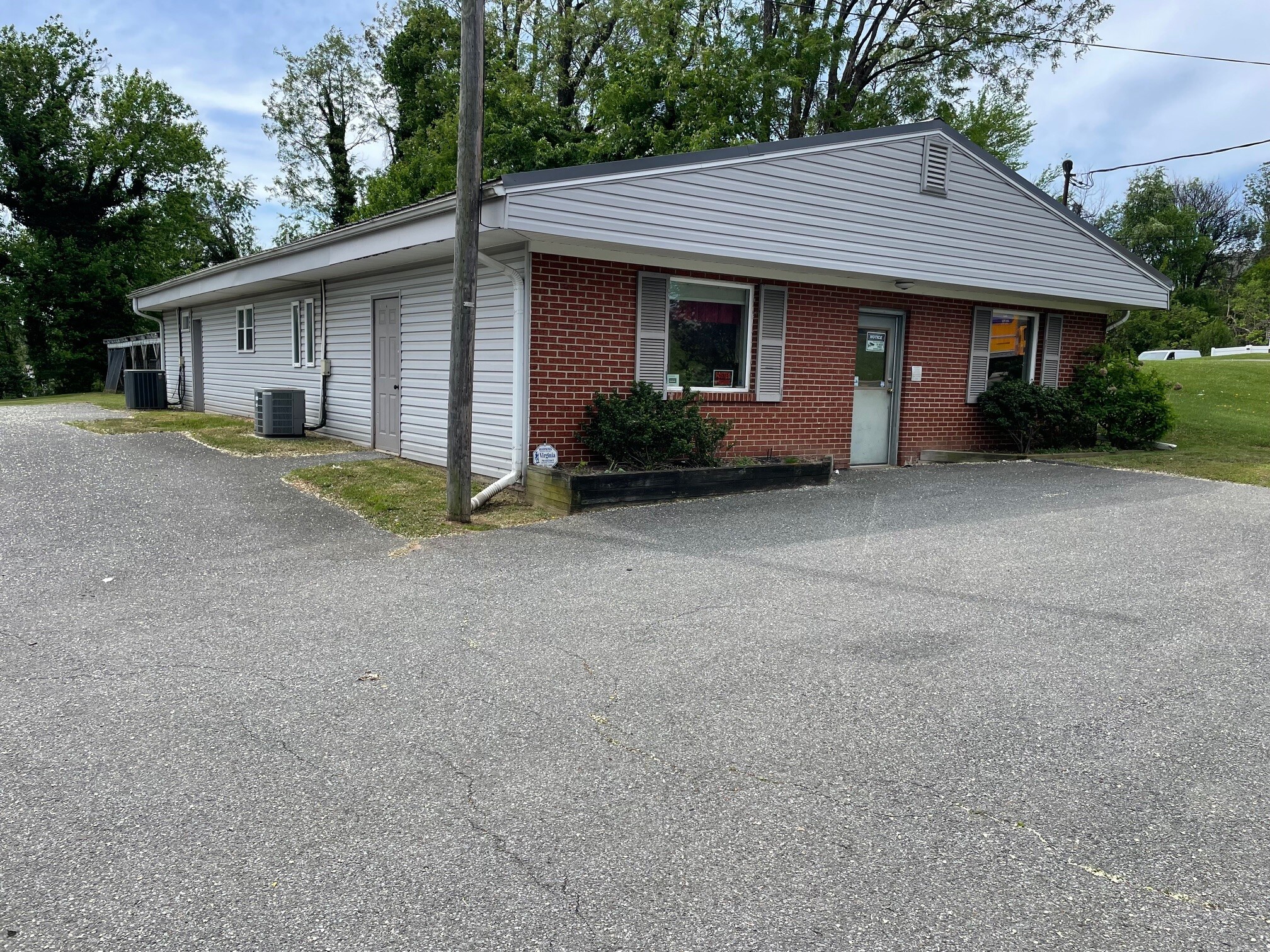 1818 Memorial Ave, Lynchburg, VA for Sale