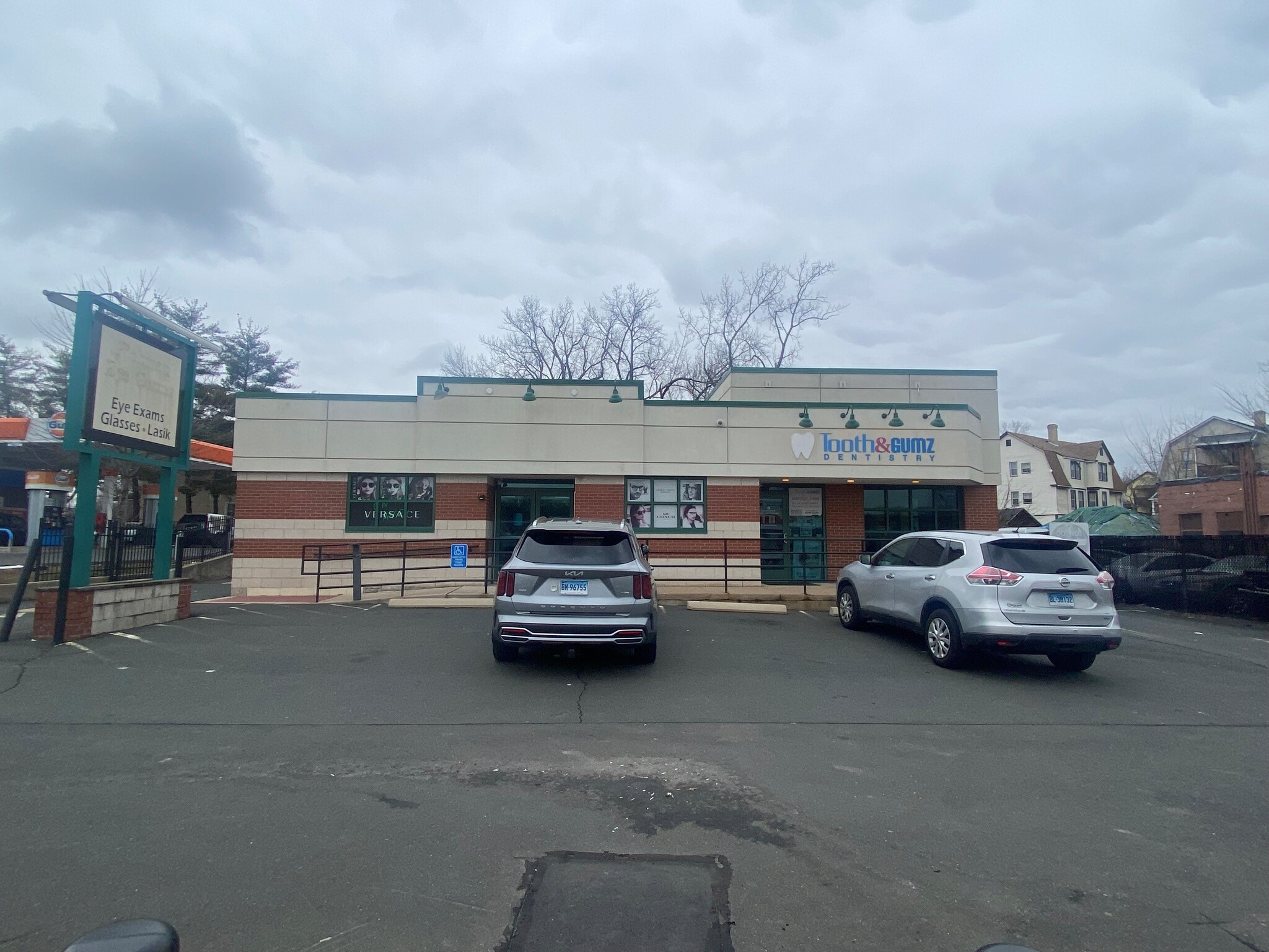 1500 Albany Ave, Hartford, CT for Rent