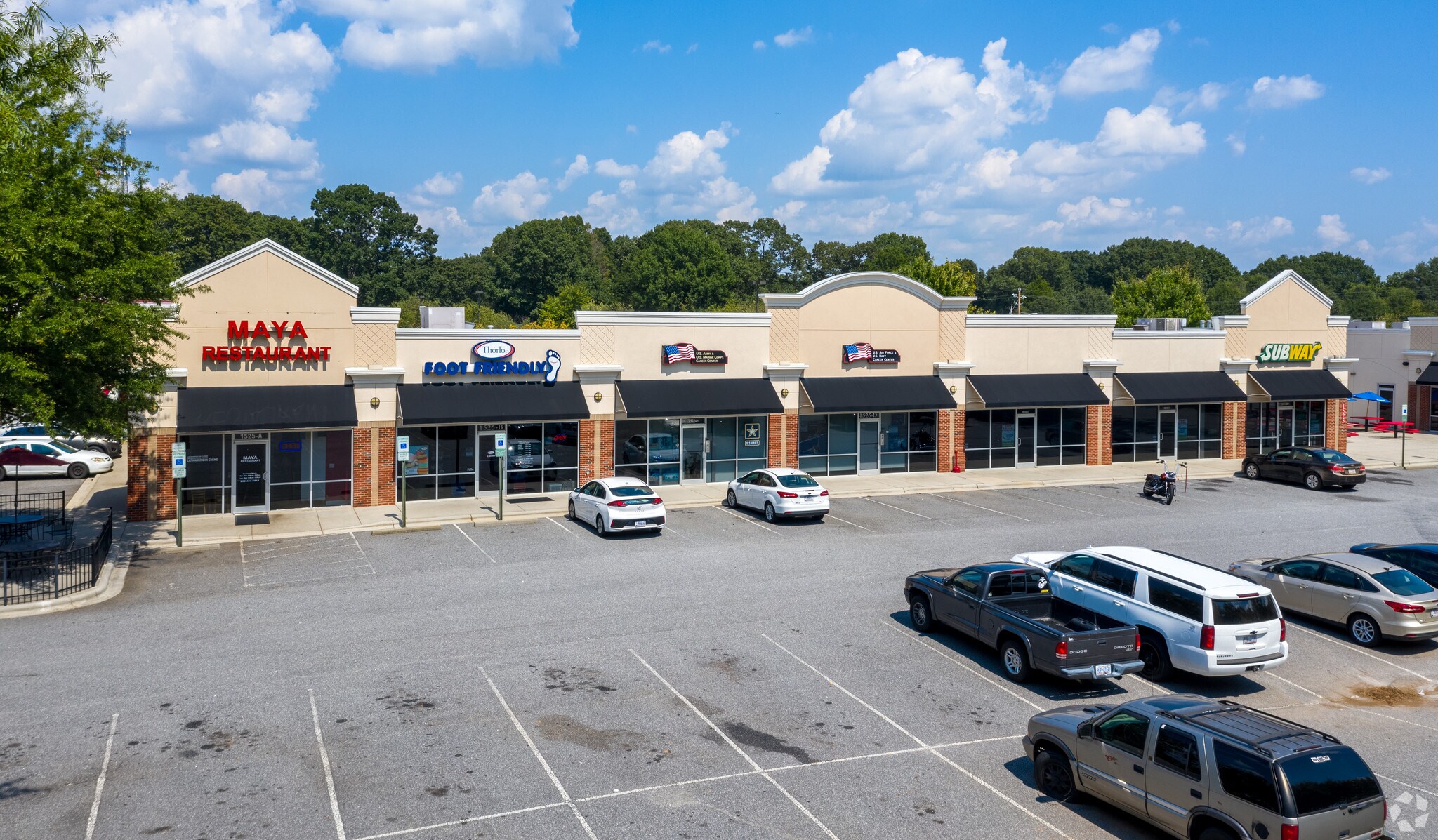 1531 Cinema Dr, Statesville, NC for Rent