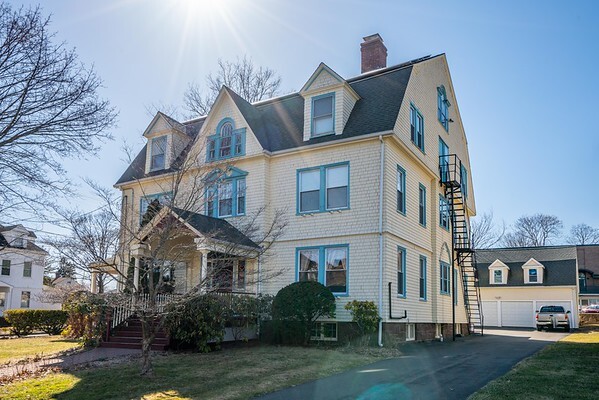 31 S Highland St, West Hartford, CT for Sale