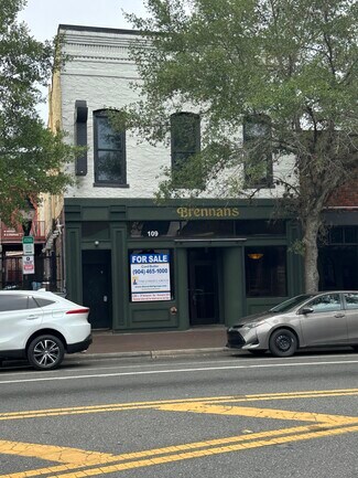 Gainesville, FL Restaurant - 109 S Main St