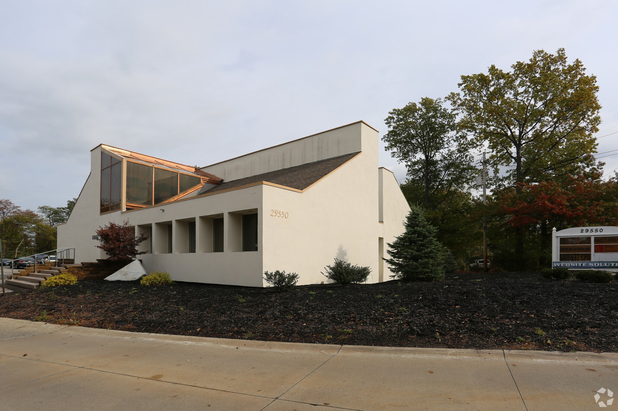 29550 Detroit Rd, Westlake, OH for Rent