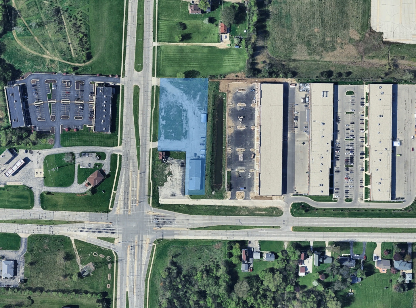 124 E Rawson Ave, Oak Creek, WI for Sale