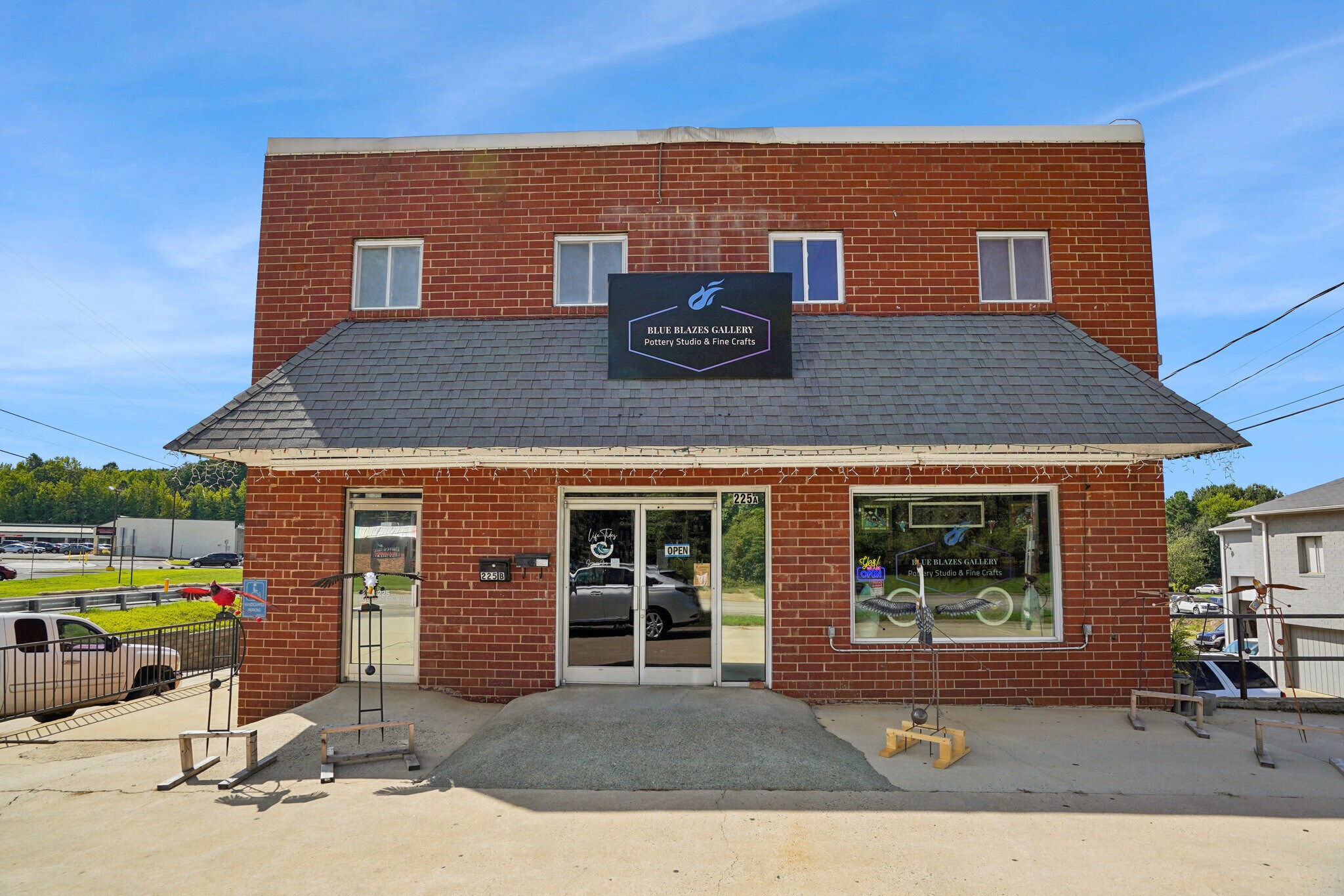 225 S Madison Blvd, Roxboro, NC for Sale