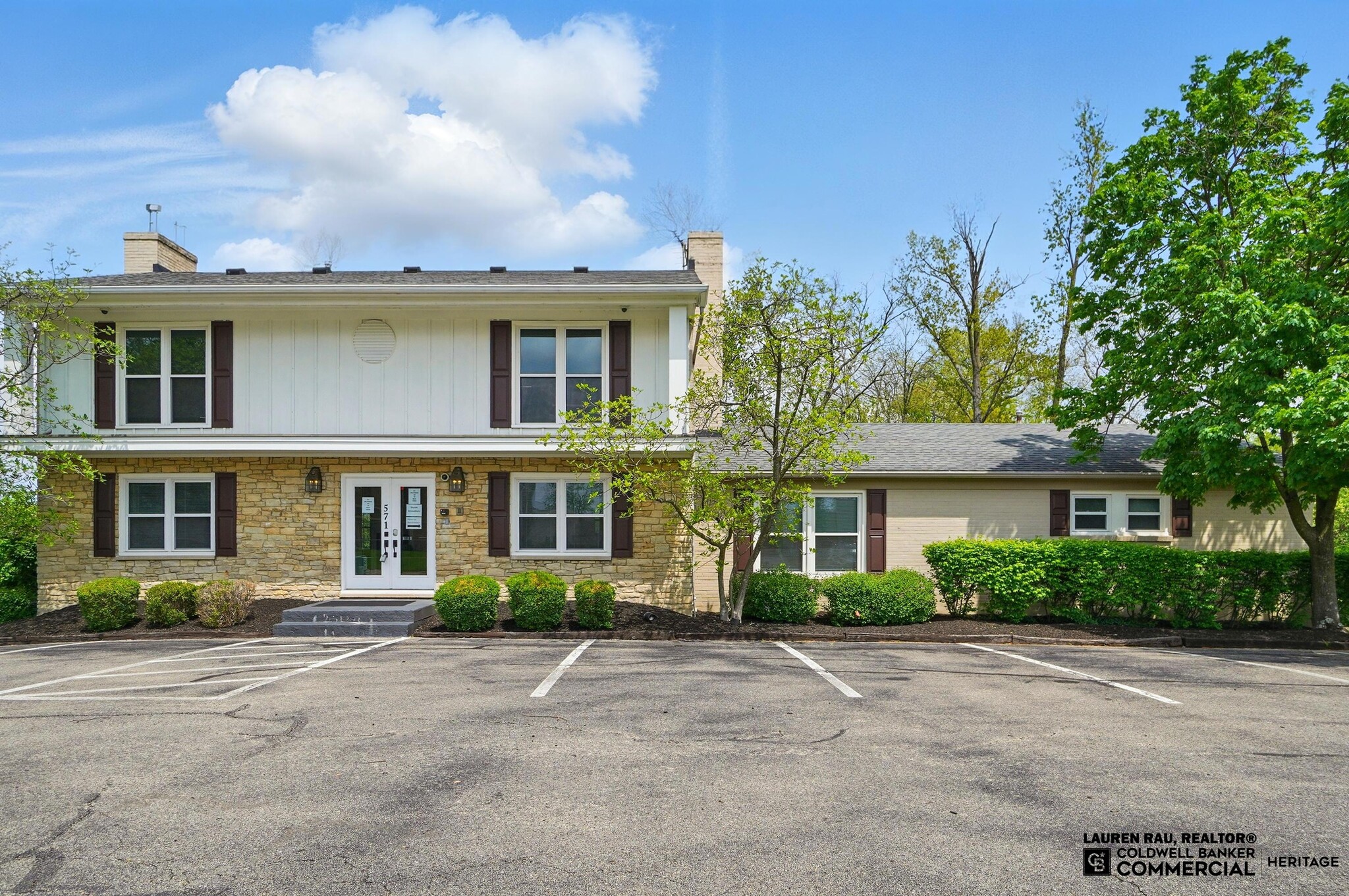 571 Congress Park Dr, Dayton, OH for Rent