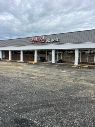 Lake City, SC Storefront - 209 N Church St