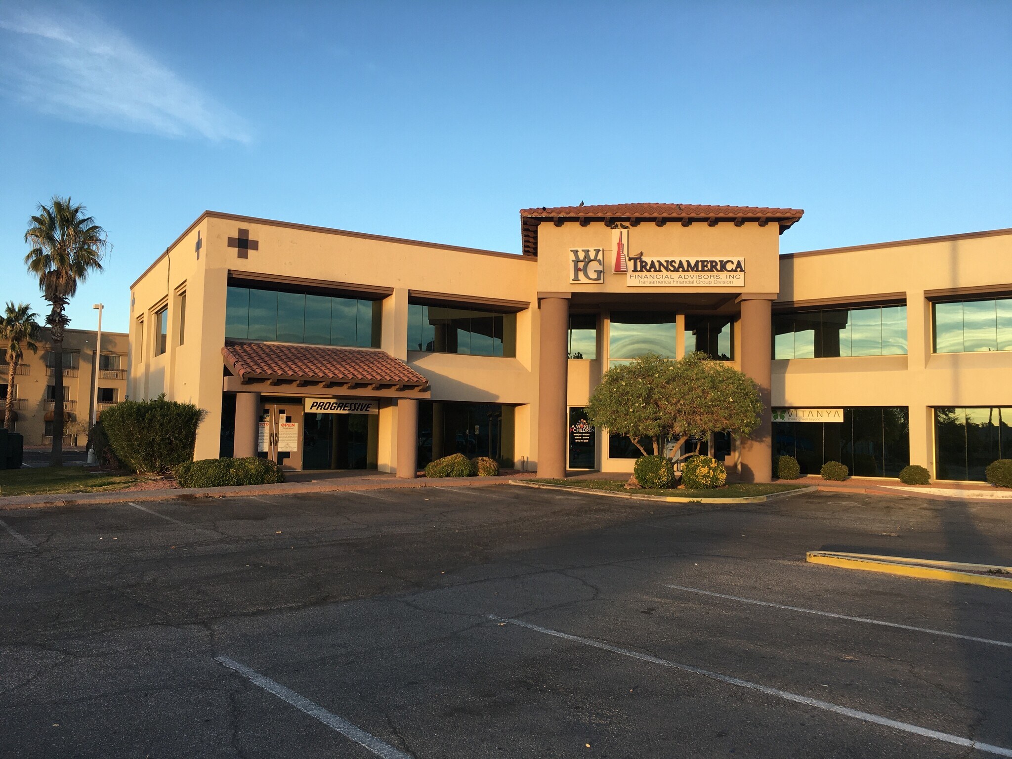 1760 Airway Blvd El Paso, TX 79925 Office Property for Lease on