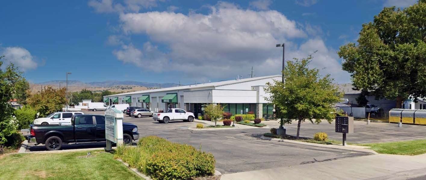 5220 N Sawyer Ave, Garden City, ID for Rent