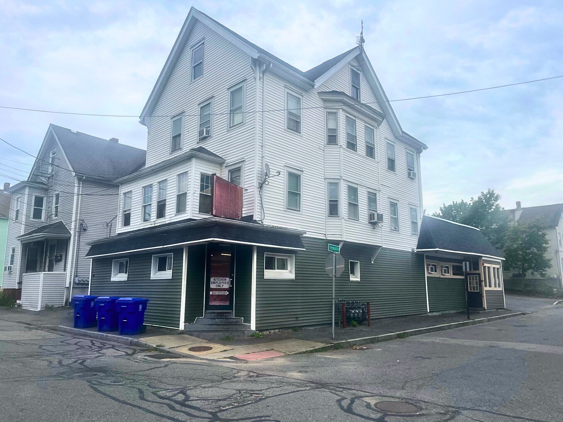 53 Grove St, Taunton, MA for Sale
