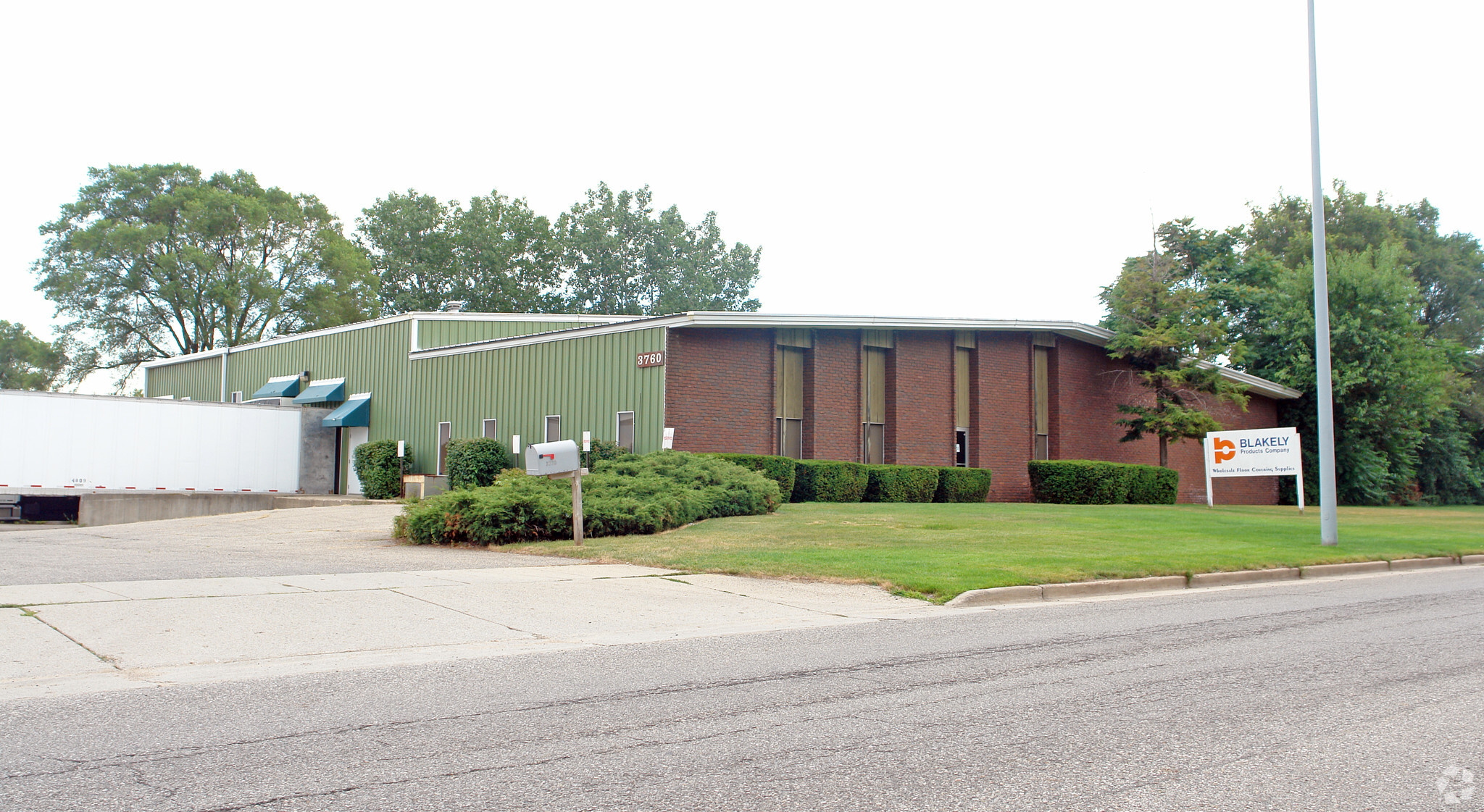 3760 Jefferson Ave SE, Grand Rapids, MI for Sale