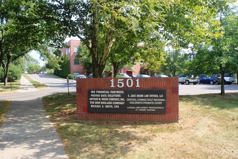 1501 E Main St, Meriden, CT for Rent