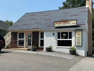 Media, PA Storefront Retail/Residential - 1032 N Providence Rd