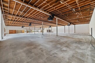 Indio, CA Retail - 45151 Oasis St