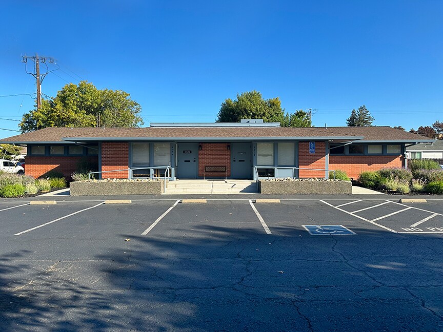3020 Beard Rd, Napa, CA for Sale