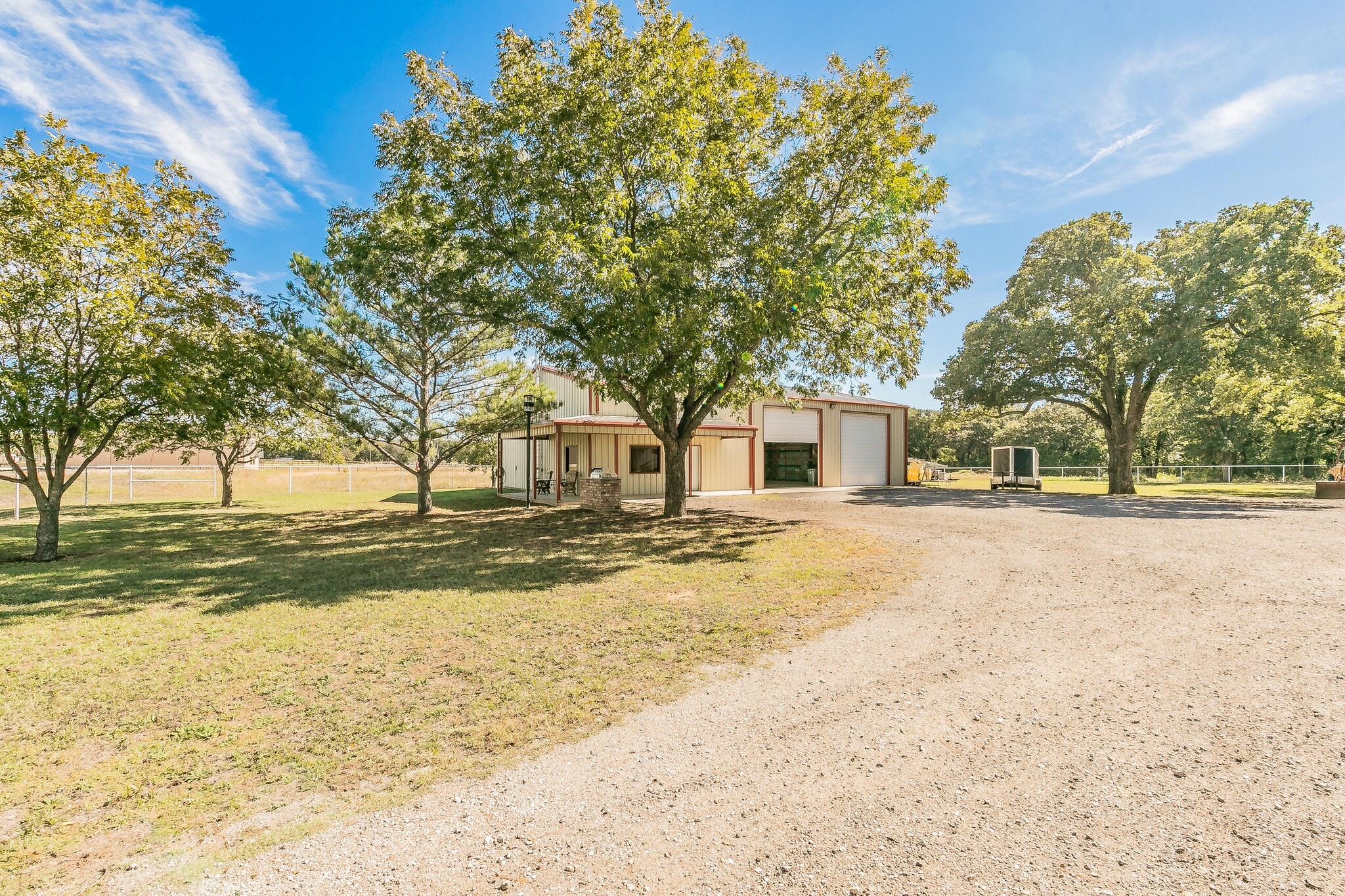 327 County Road 4851, Newark, TX for Rent