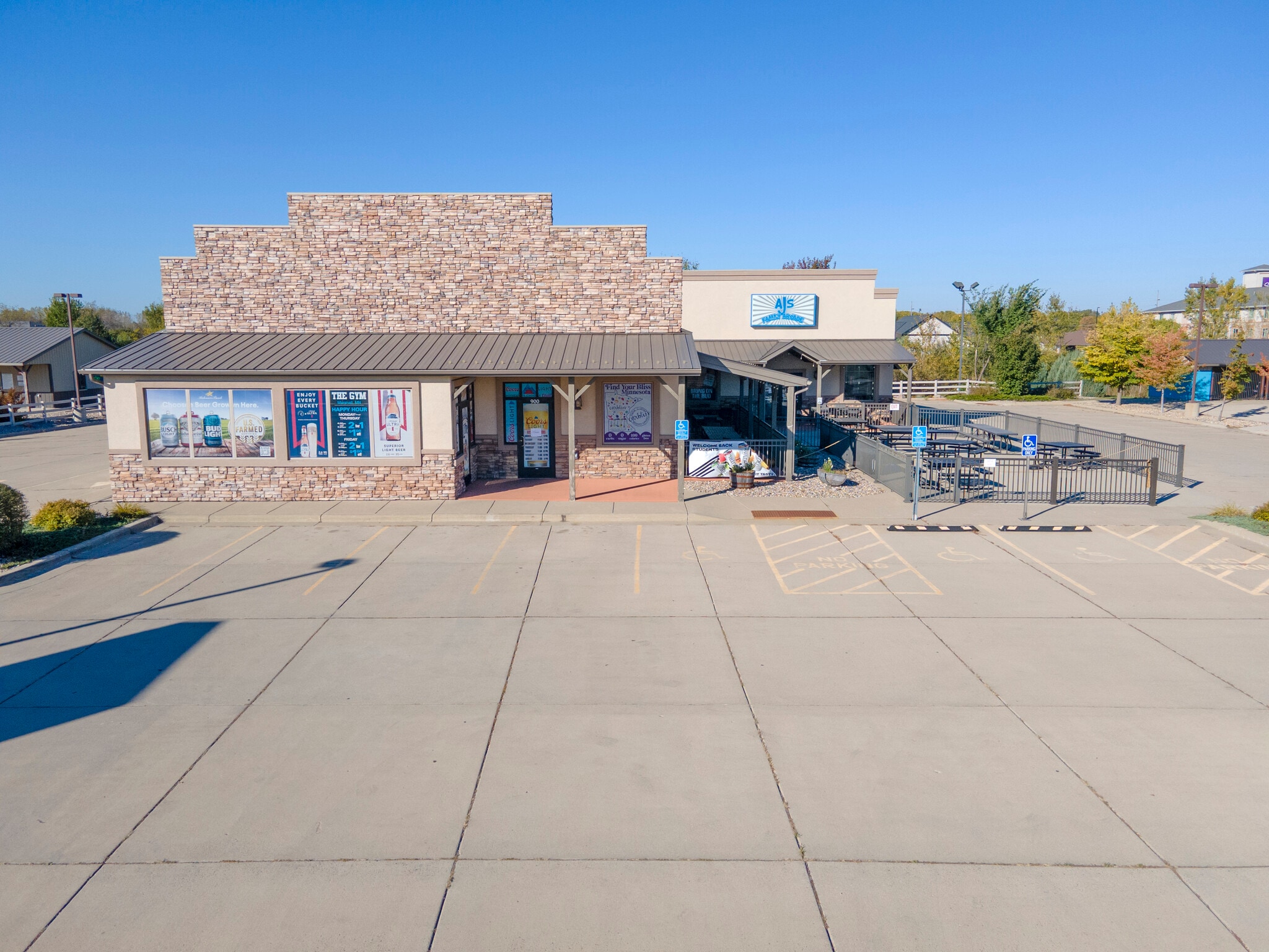 900 Clarice Ave, Marshall, MN for Sale