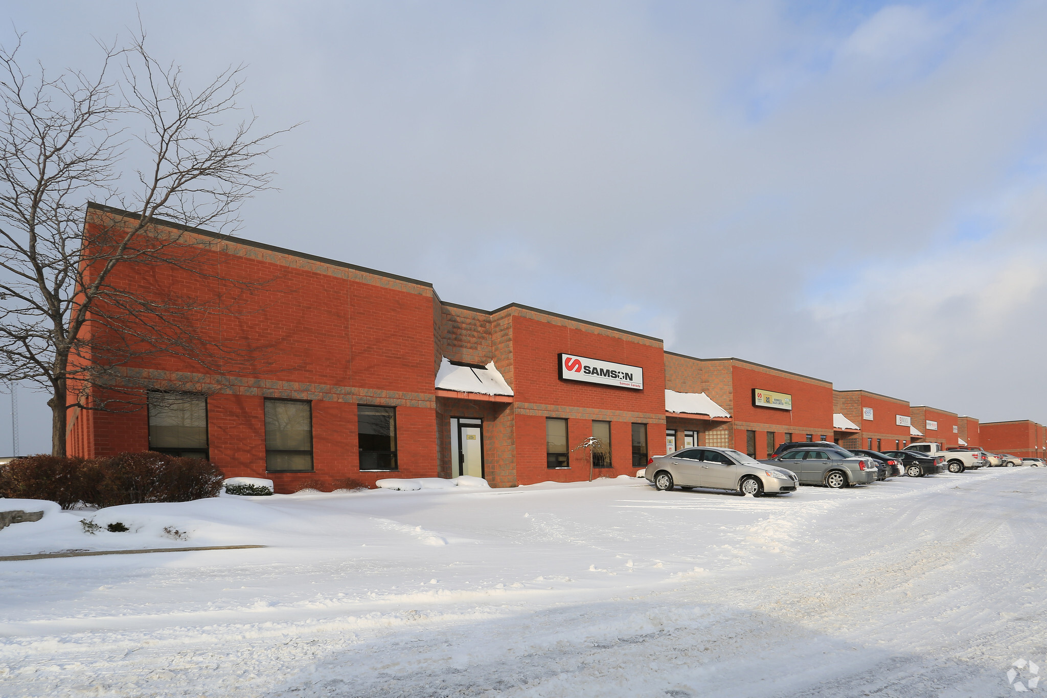 550 Trillium Dr, Kitchener, ON for Rent