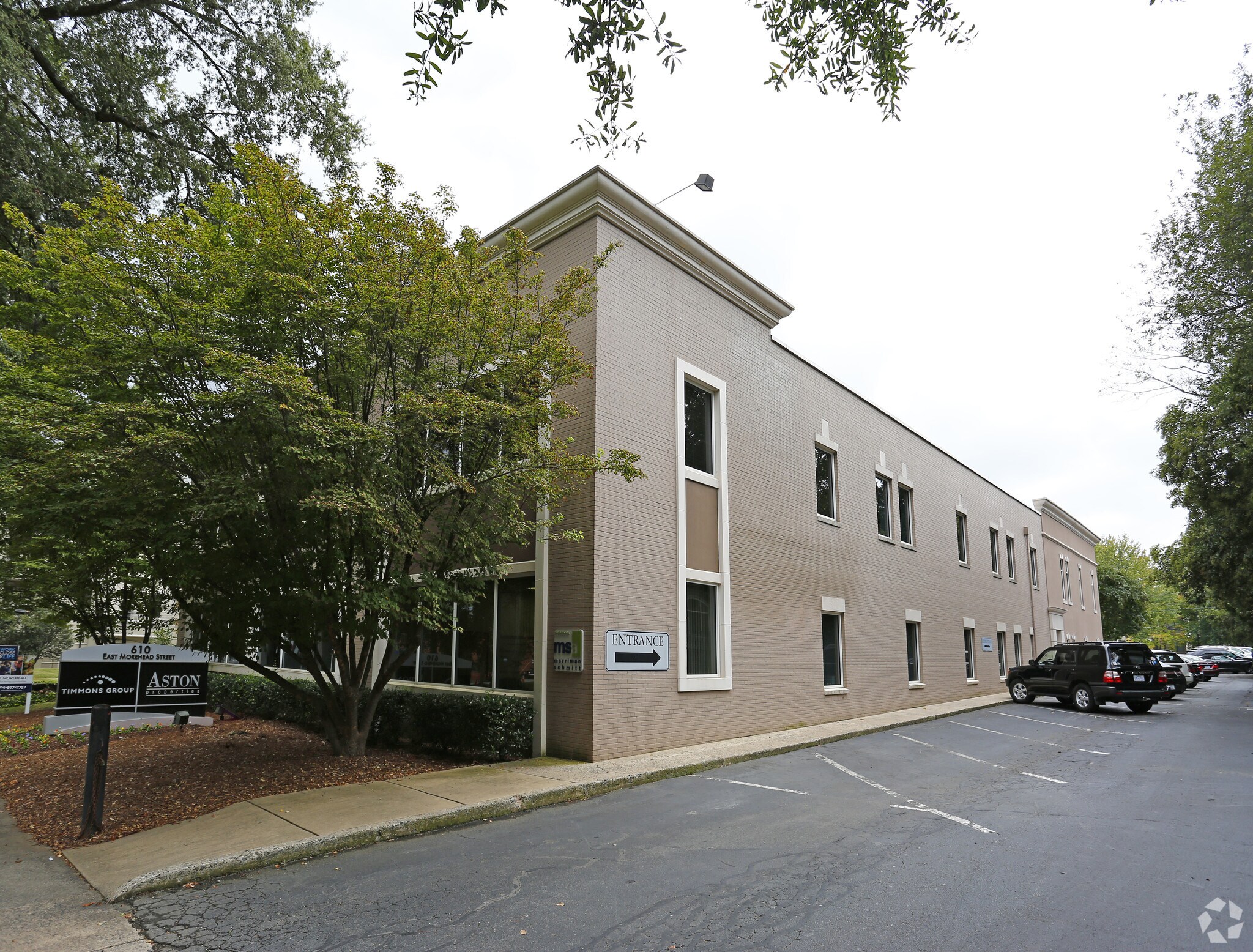 610 E Morehead St, Charlotte, NC for Rent