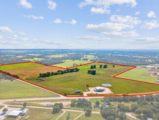 Iredell, TX Commercial - 324 E Highway 6