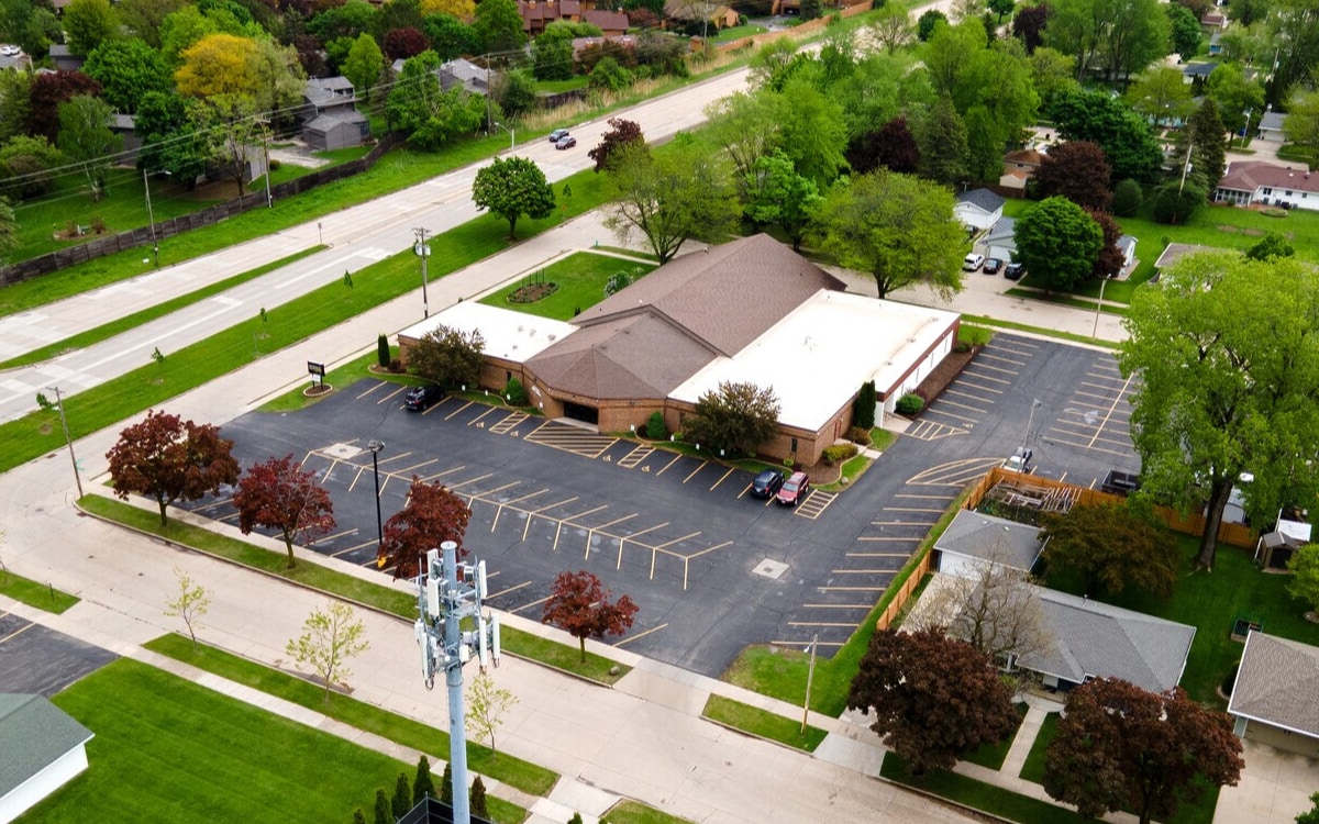 2720 Kesting Ct, Appleton, WI for Sale