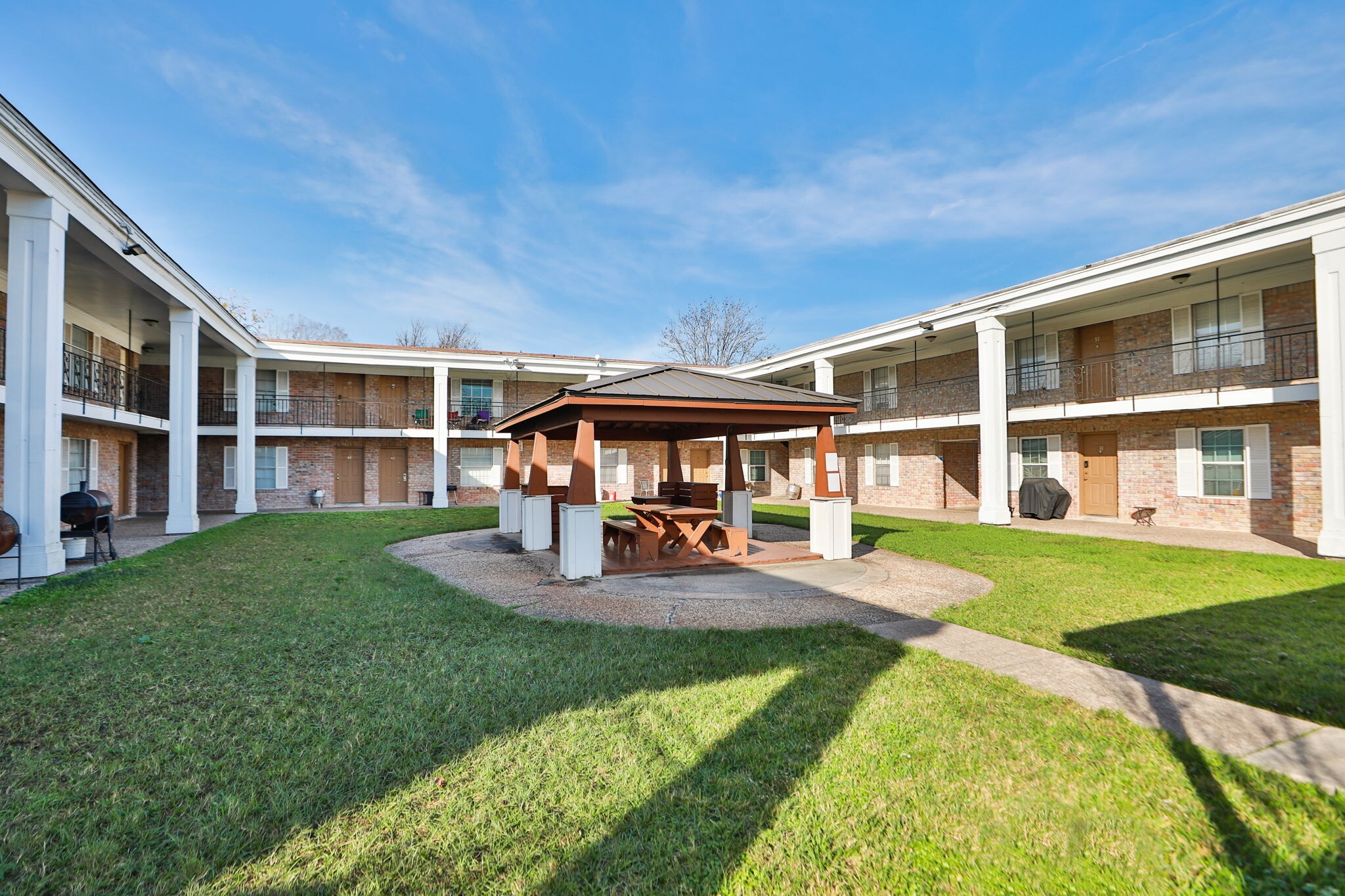 8800 Gulf Fwy, Houston, TX for Sale