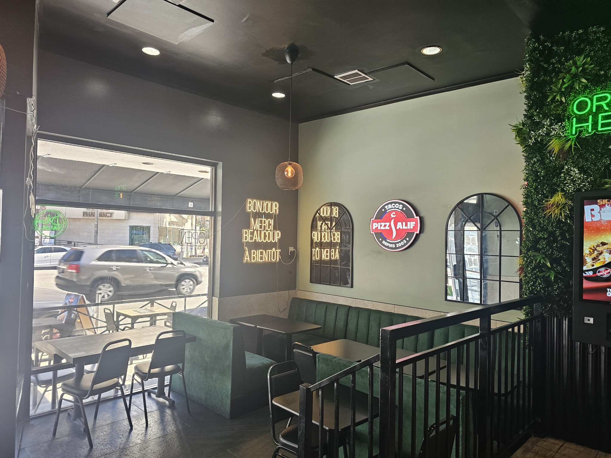 233 S La Cienega Blvd, Beverly Hills, CA for Rent