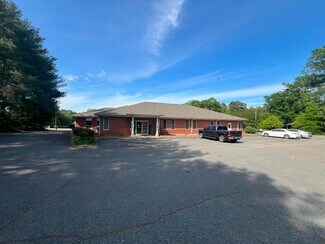 Yadkinville, NC Medical - 320 E Lee Ave