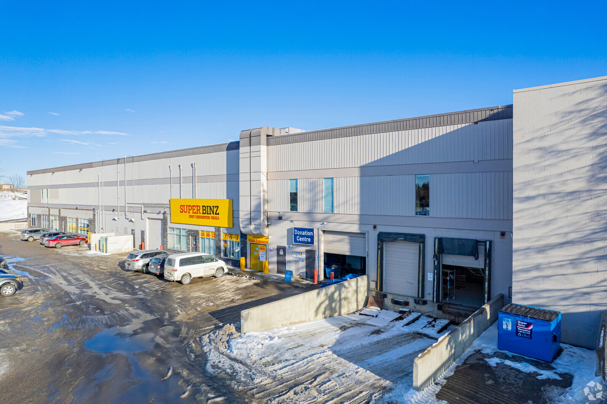 9618 Horton Rd SW, Calgary, AB for Rent