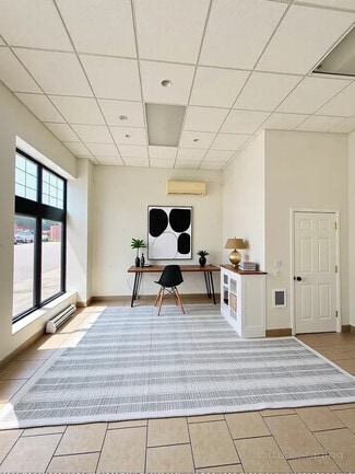 Newport, KY Retail - 33 E 8th St Newport, KY Retail - 33 E 8th St