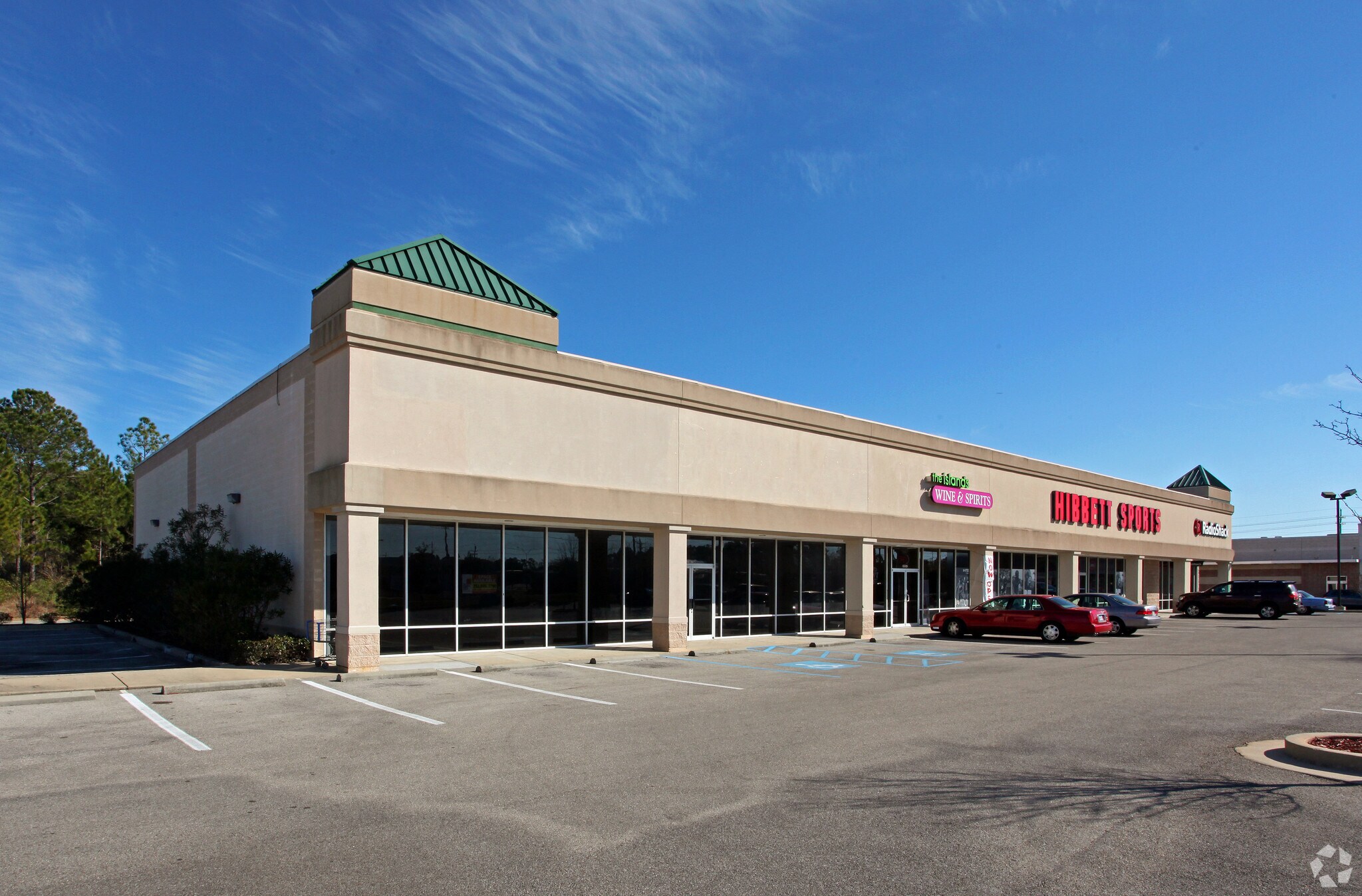 3907-3921 Bienville Blvd, Ocean Springs, MS for Rent