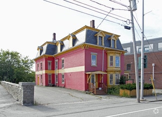 297 Main St  