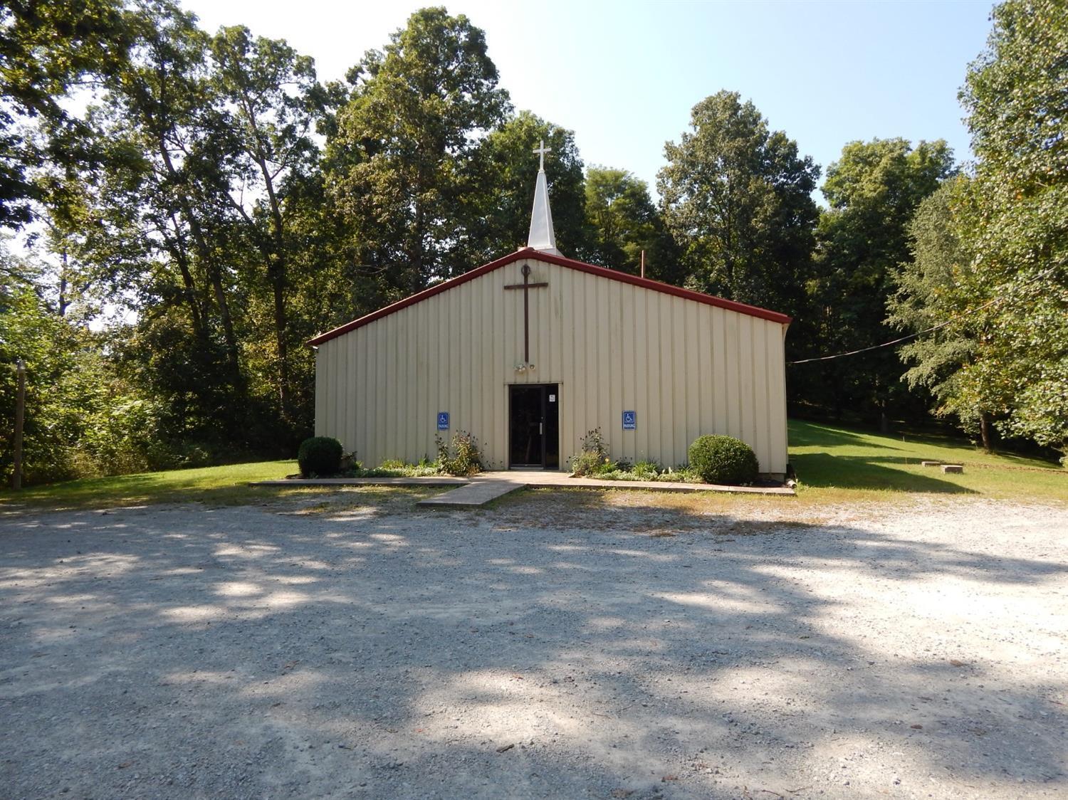 211 Belfast Pike, Hillsboro, OH for Sale