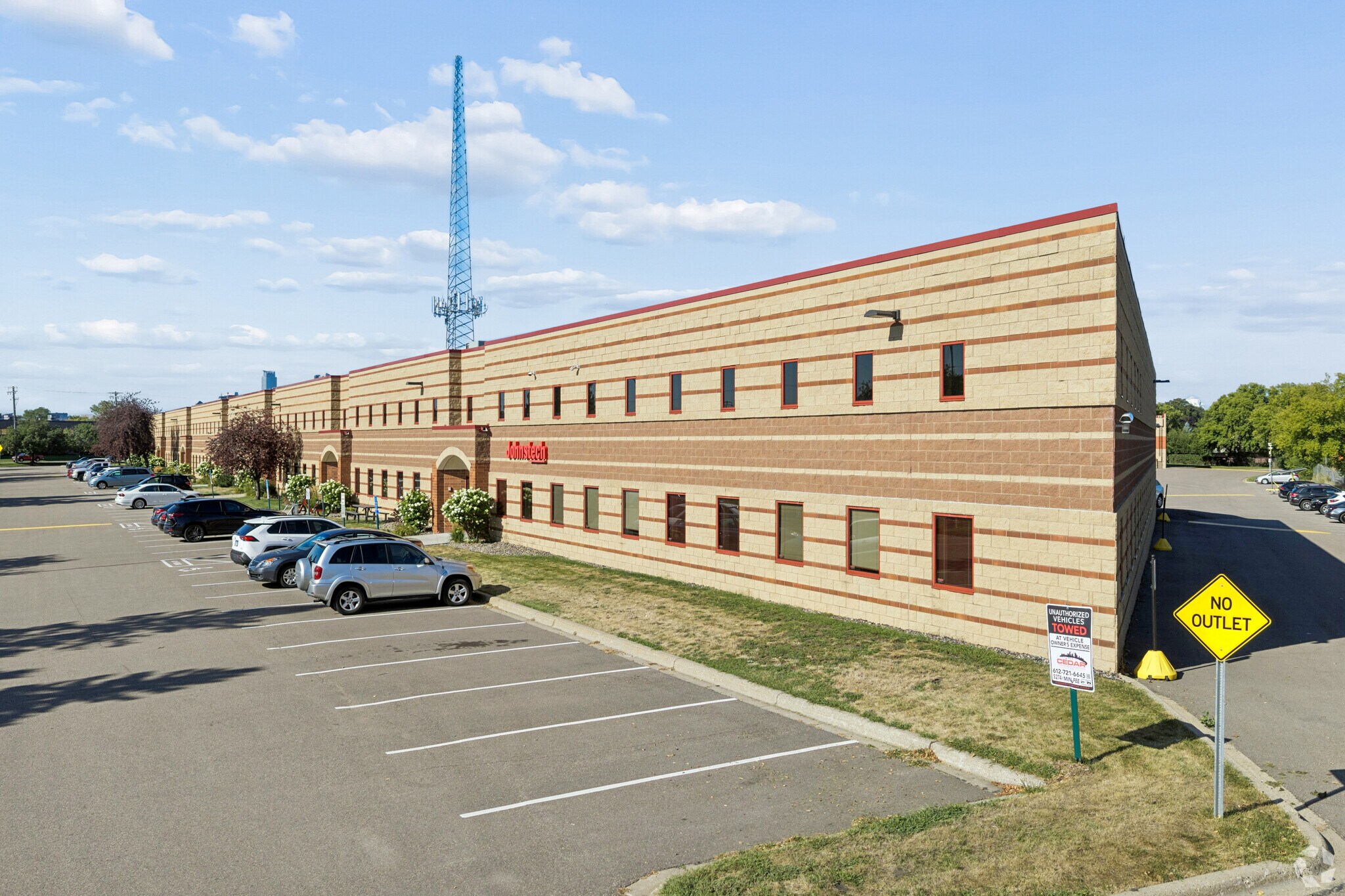 1701-1719 NE Broadway St, Minneapolis, MN for Rent