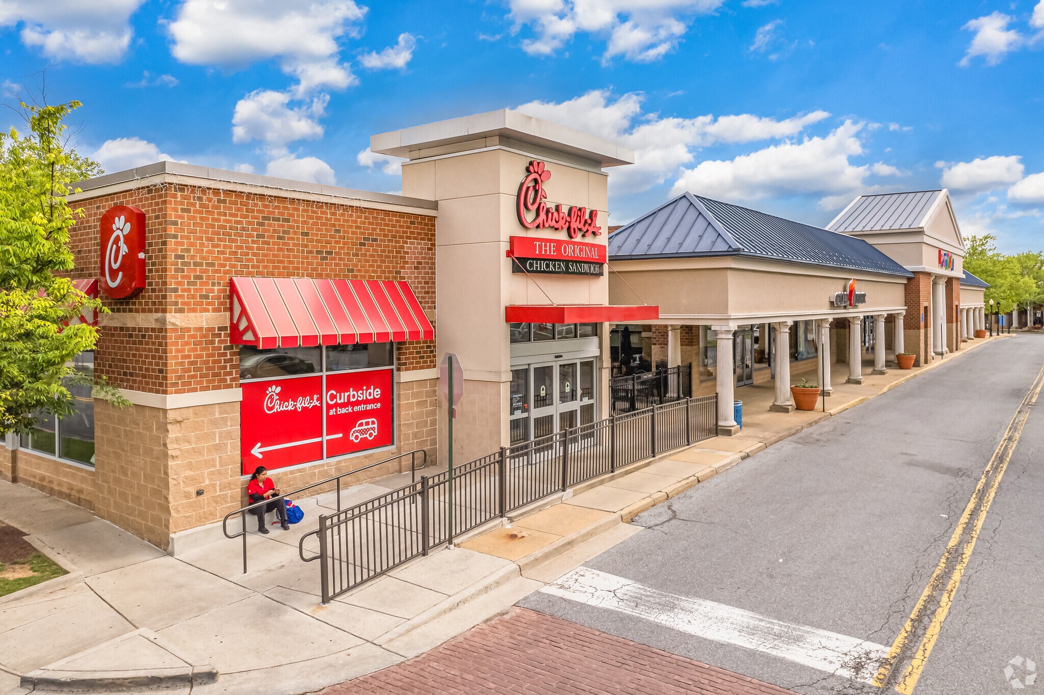 104-116 Main St, Gaithersburg, MD for Rent