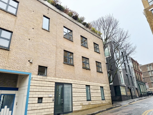 2 Baker's Row, London, LND for Rent