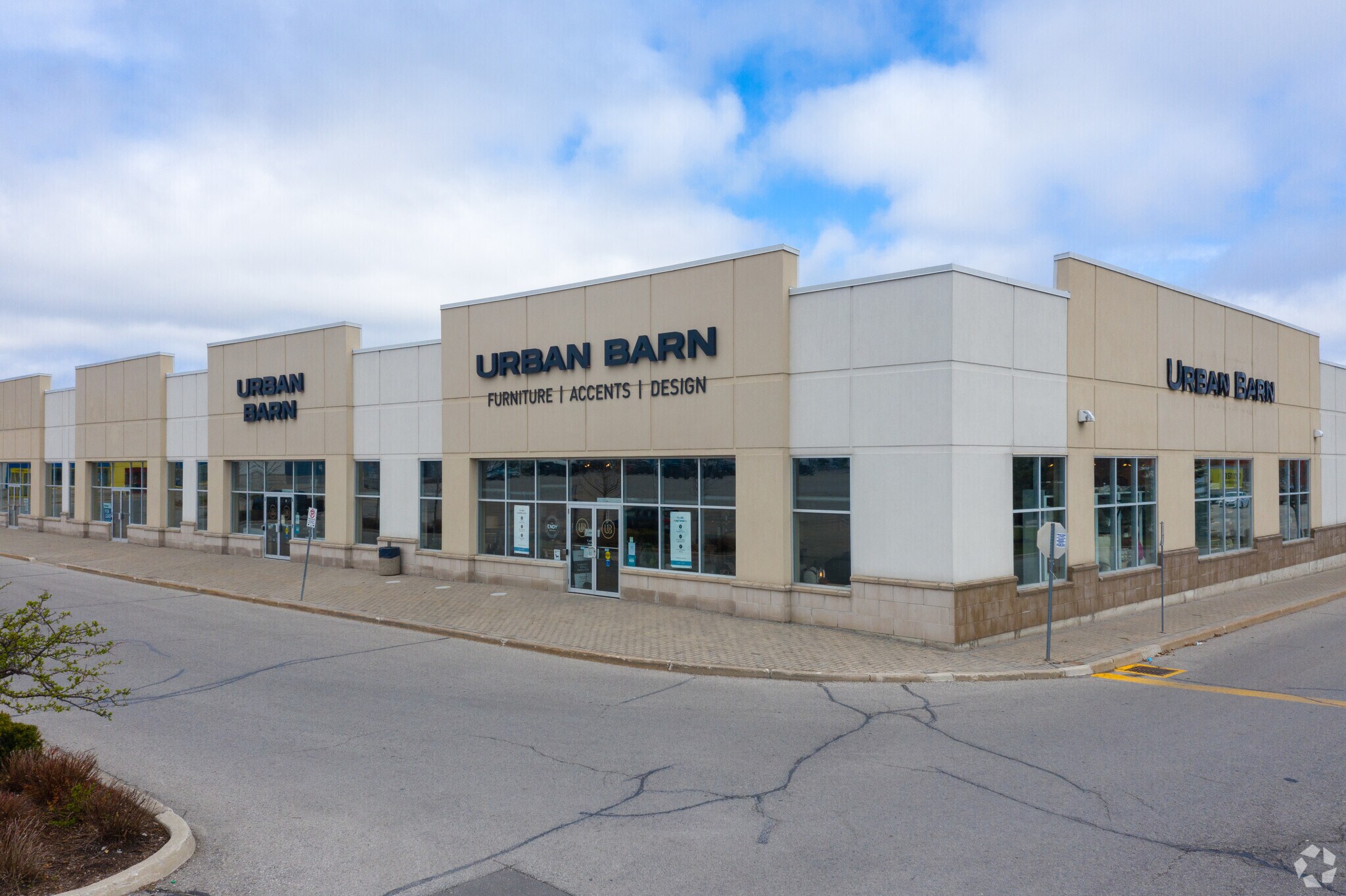 295 High Tech Rd, Richmond Hill, ON for Rent