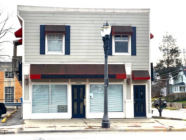 2200 E Michigan Ave, Lansing, MI for Sale