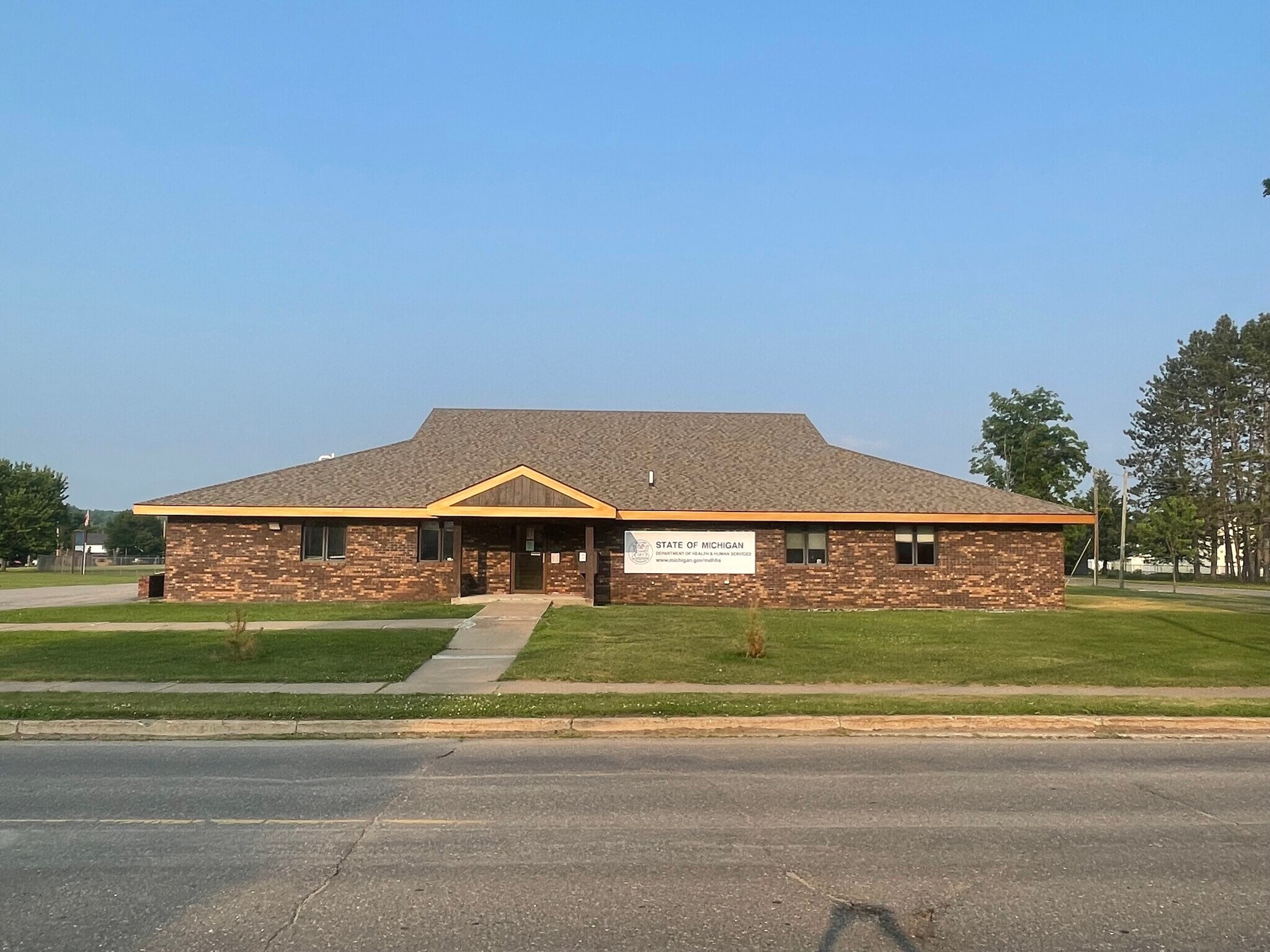337 Brady Ave Caspian, MI 49915 Office Property for Sale on
