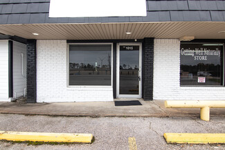 Lumberton, TX Office - 1015 S Main St