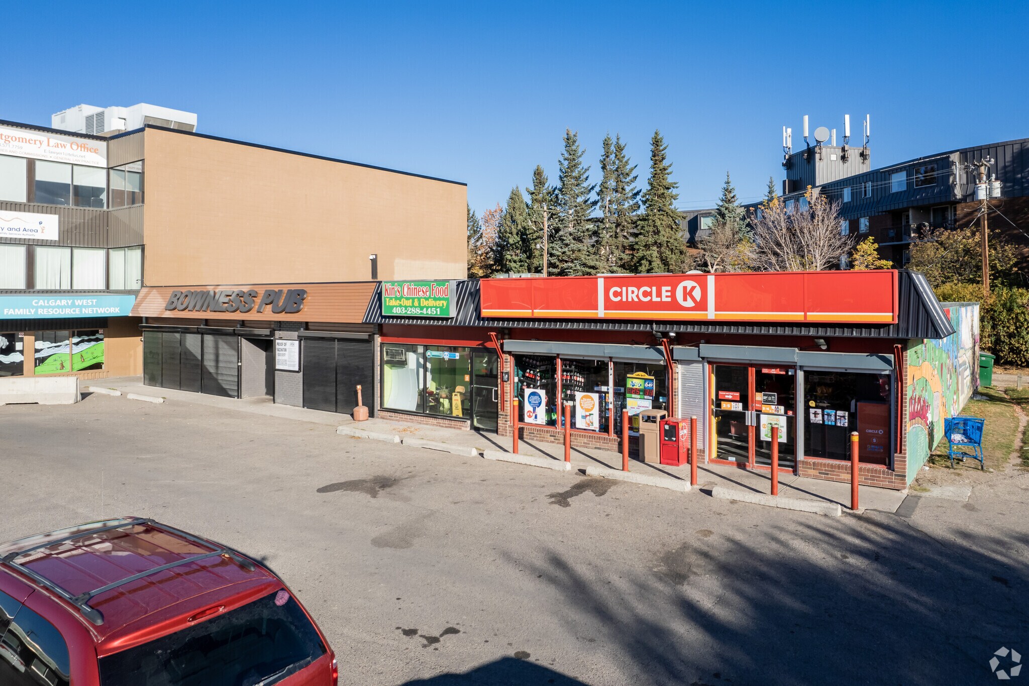 7930 Bowness Rd NW, Calgary, AB for Rent