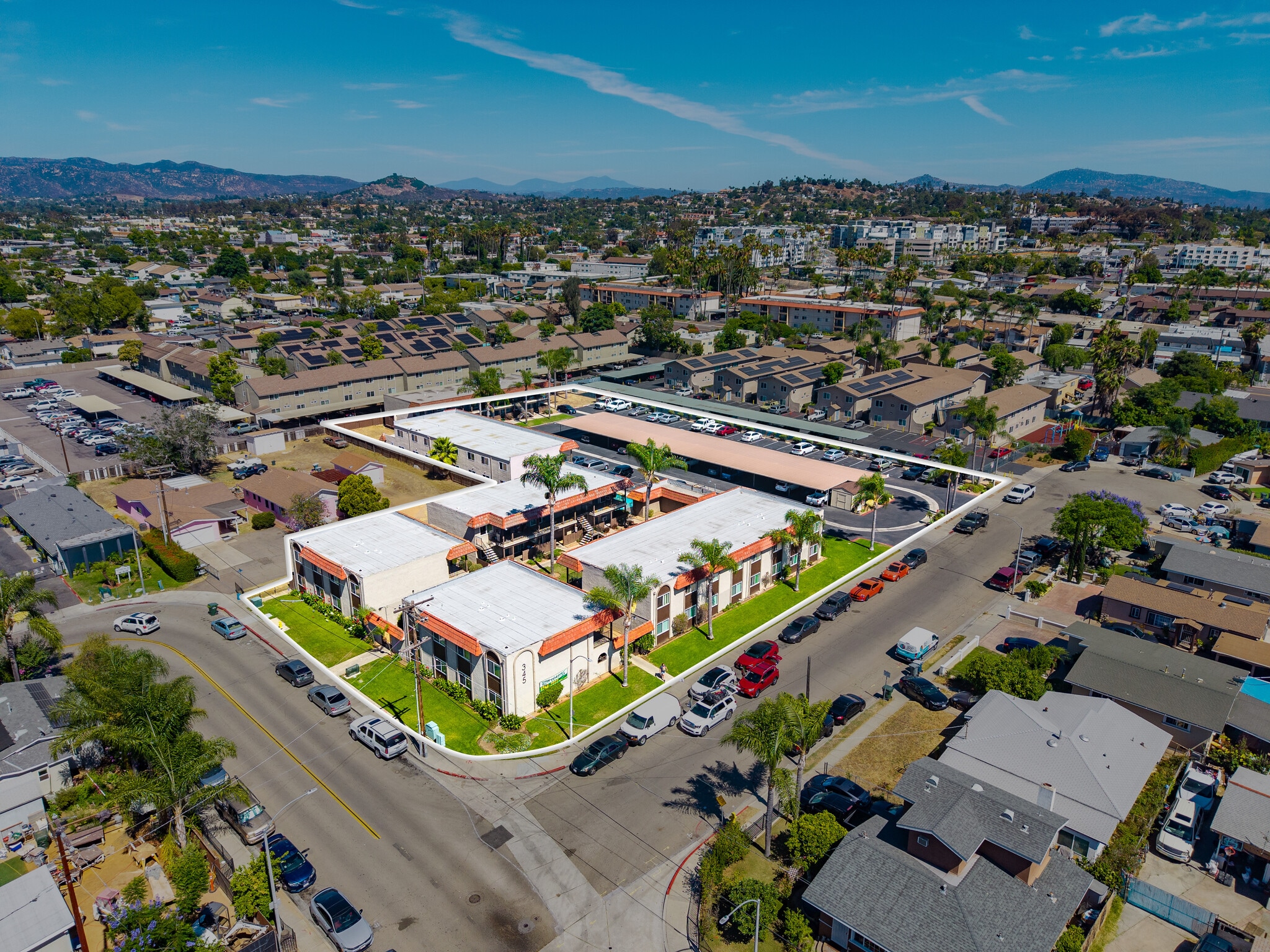 345 E Park Ave, Escondido, CA for Sale
