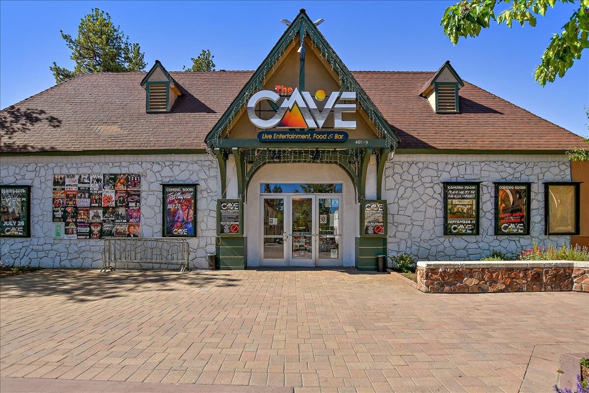 40789 Village Dr, Big Bear Lake, CA for Sale