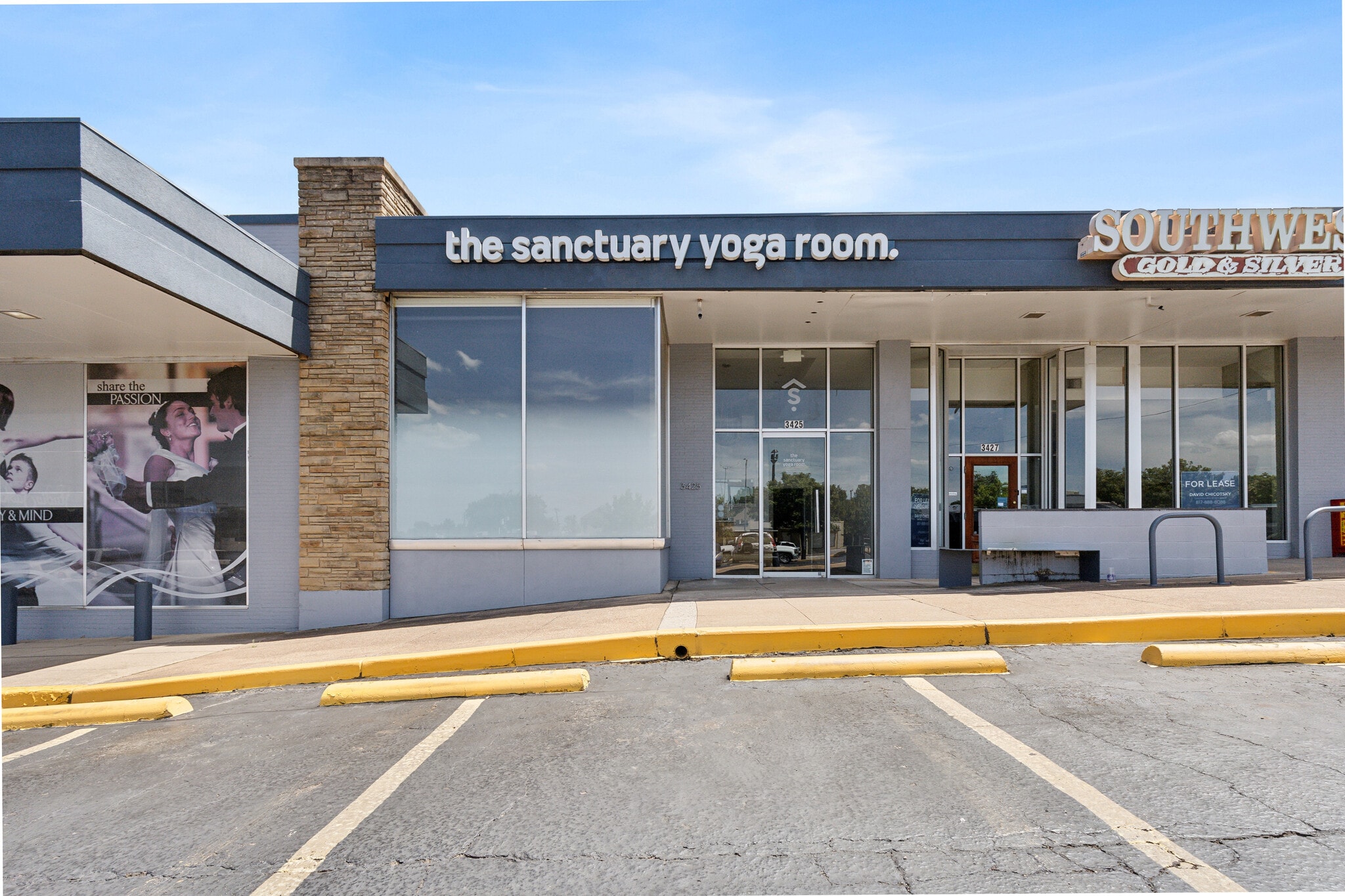 3425 W 7th St, Fort Worth, TX for Rent