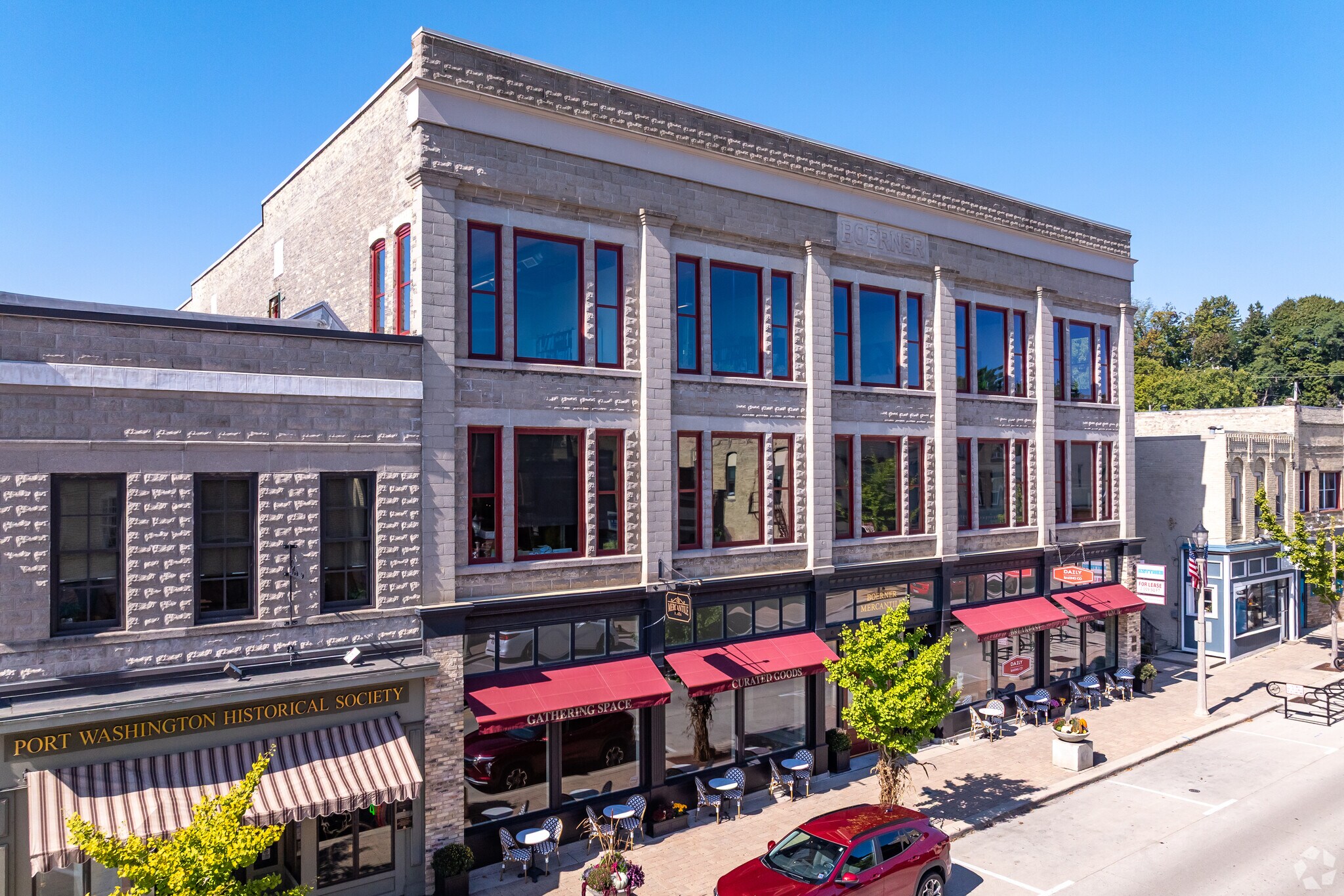 211 N Franklin St, Port Washington, WI for Rent