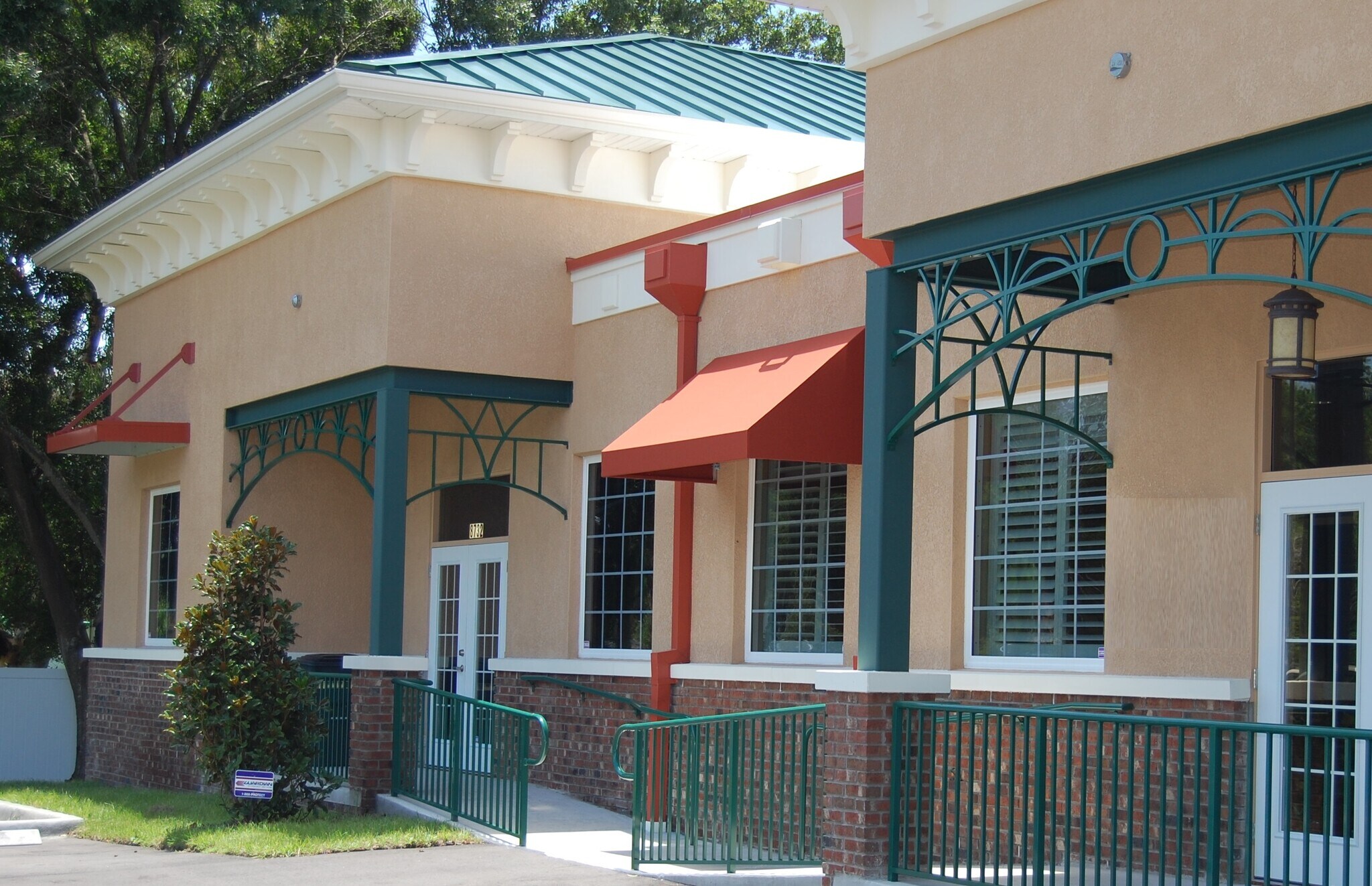 8730-32 Fountain Ave, Tampa, FL for Sale