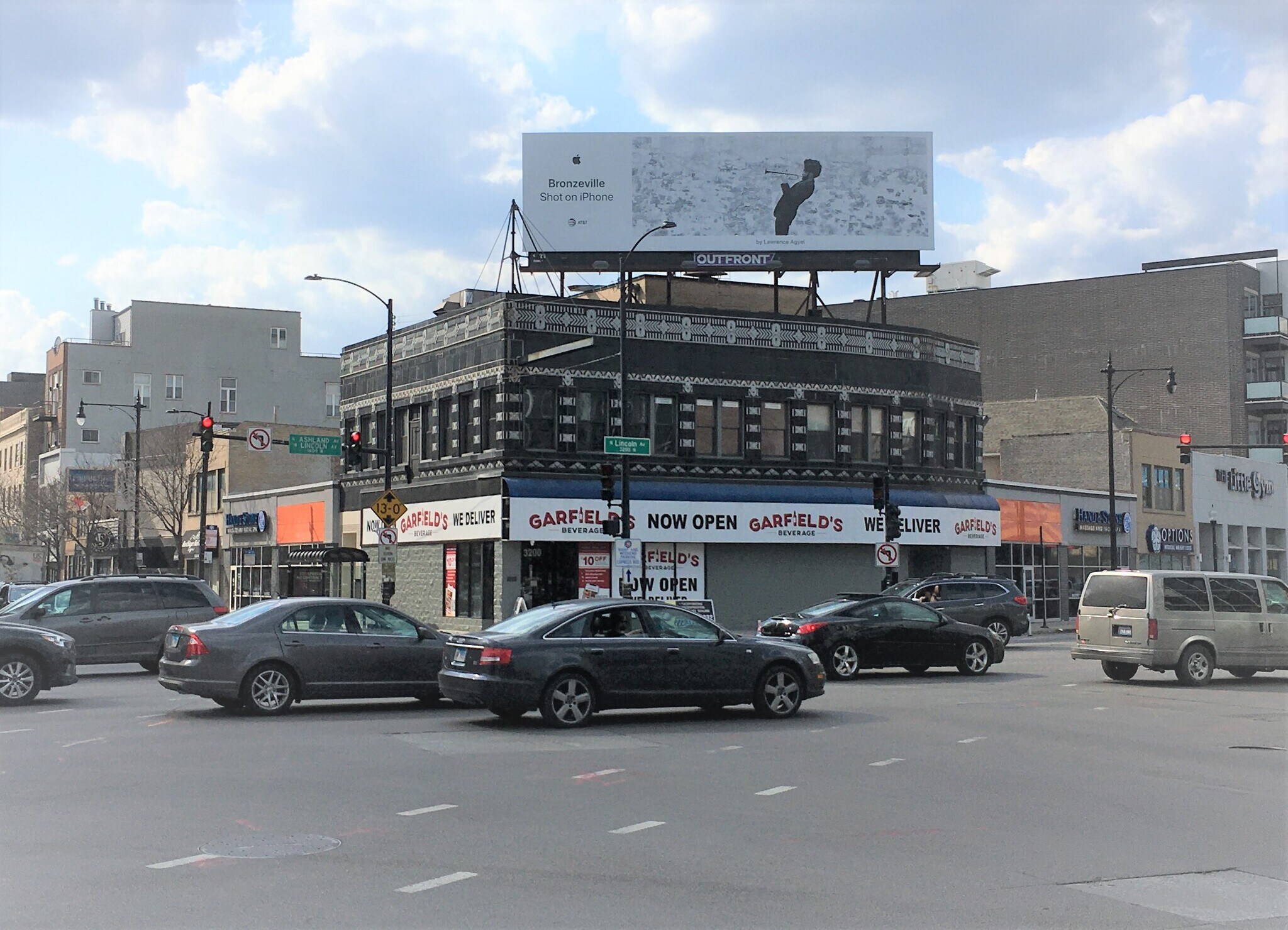 3200-3206 N Lincoln Ave, Chicago, IL for Rent