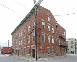 Cincinnati, OH Apartments - 1631-1637 Hughes St